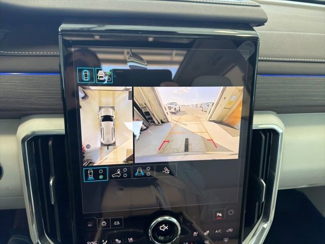 New 2026 GMC Acadia Denali w/ Super Cruise Package image 5