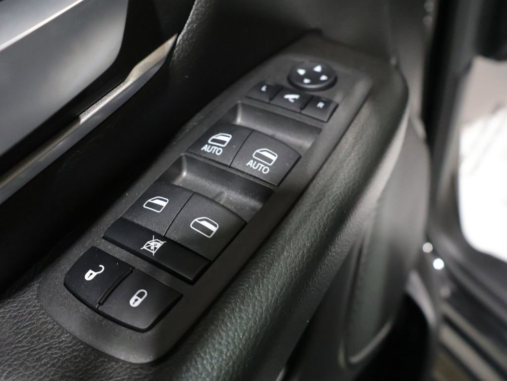 Certified 2023 RAM 1500 Big Horn image 15