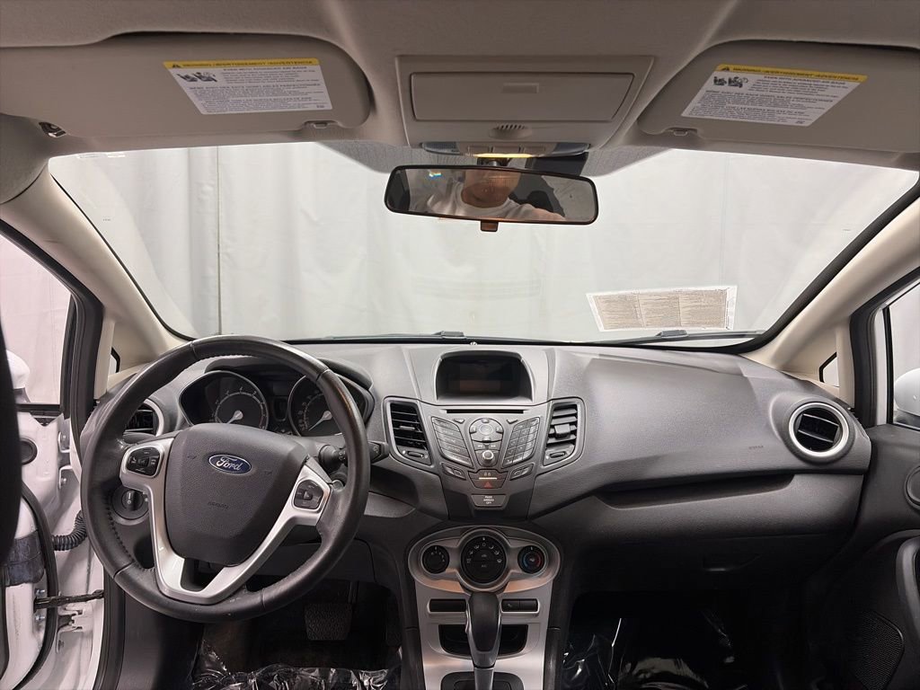 Used 2016 Ford Fiesta SE image 20