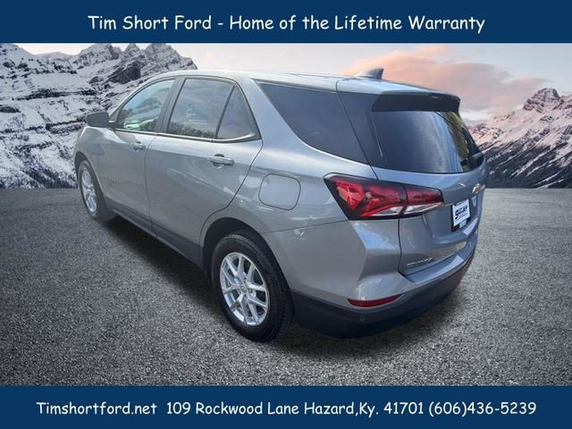 Used 2024 Chevrolet Equinox LS w/ LS Convenience Package AWD/4WD image 10