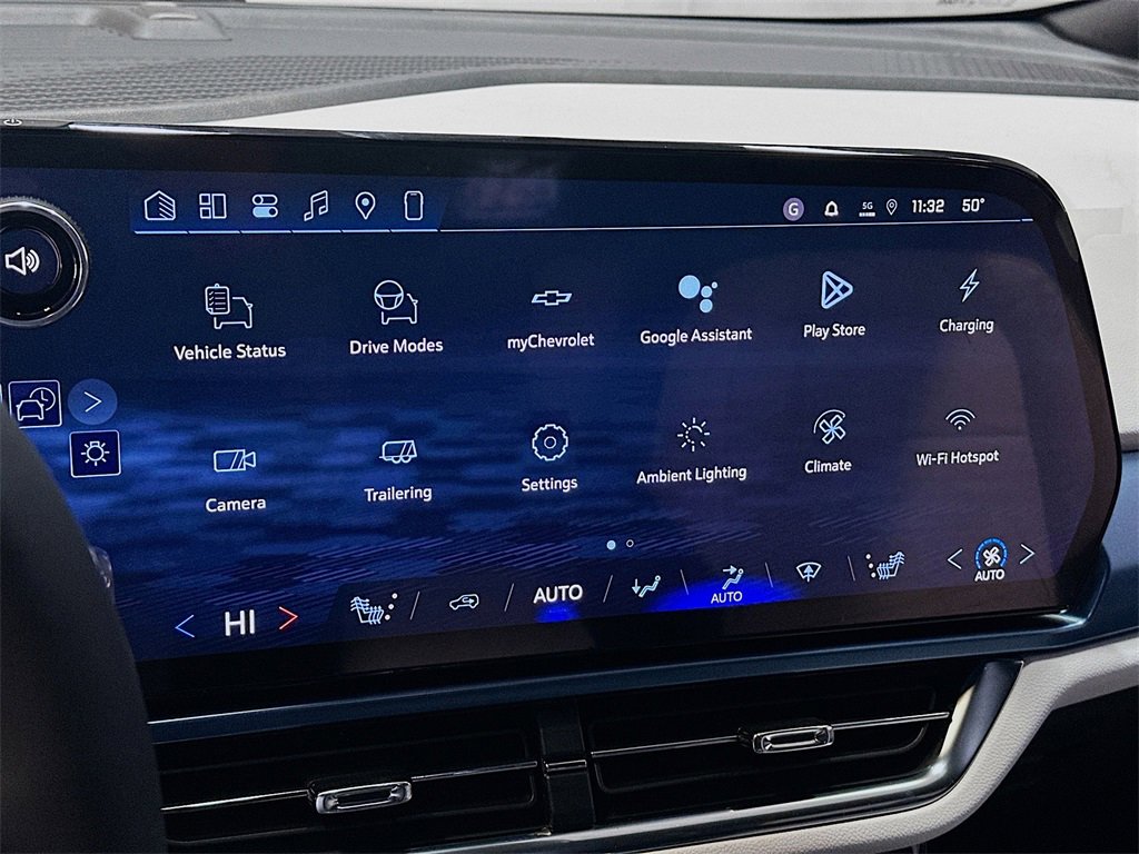 New 2026 Chevrolet Equinox EV LT image 16