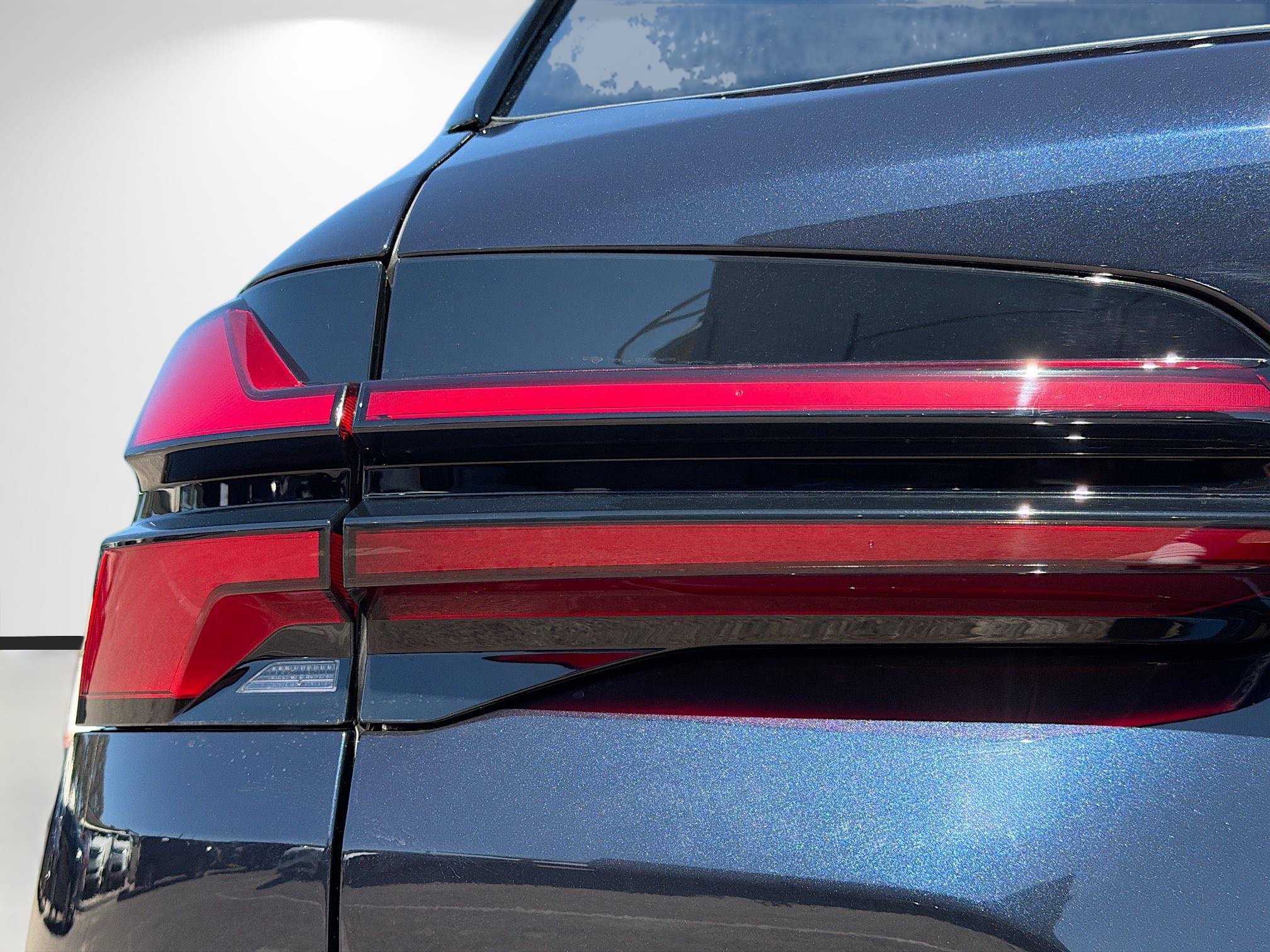 New 2026 BMW X5 xDrive50e w/ Executive Package image 10