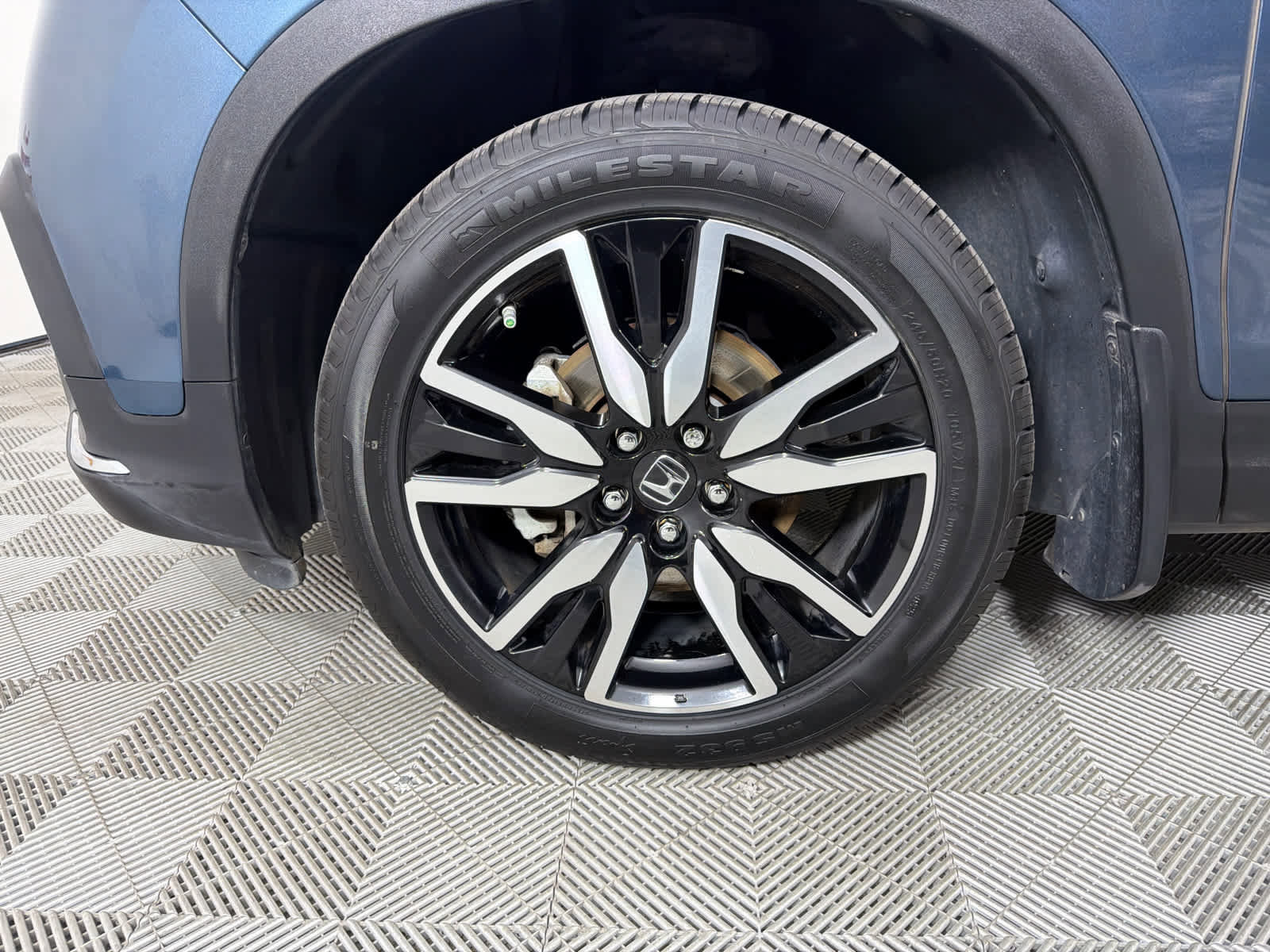 Used 2019 Honda Pilot Touring image 10