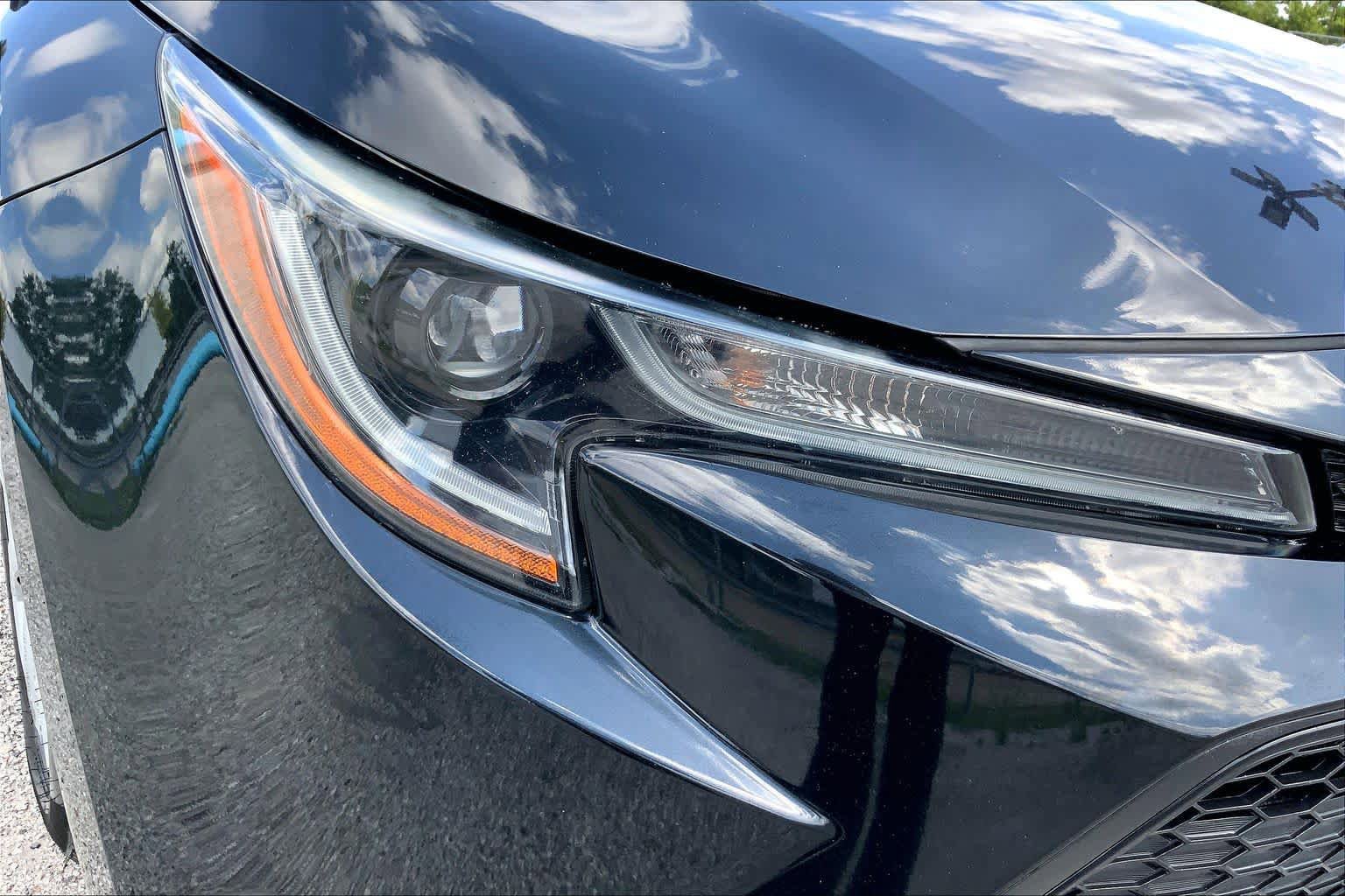 Used 2021 Toyota Corolla LE FWD image 27