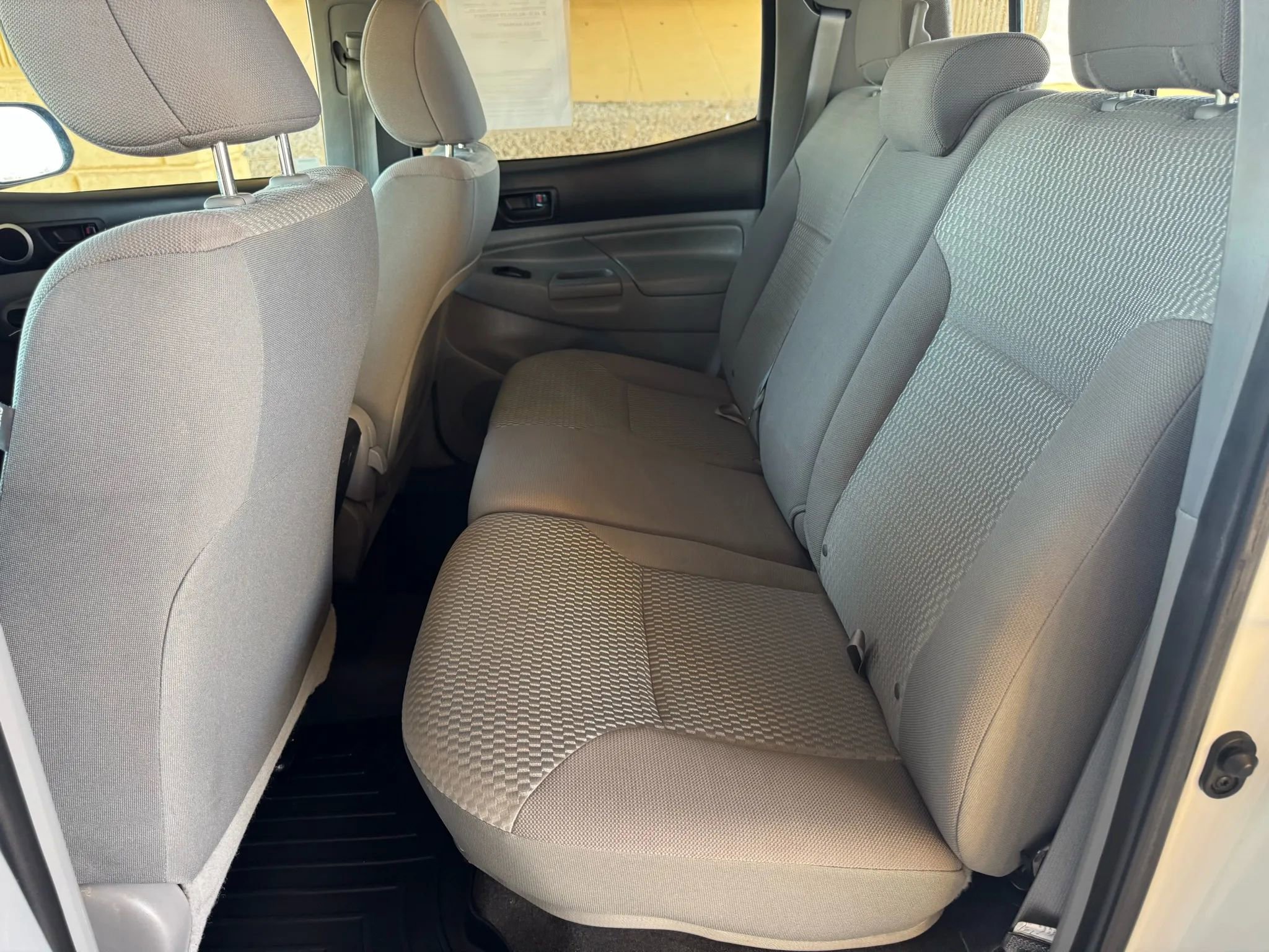 Used 2015 Toyota Tacoma PreRunner w/ SR5 Package image 14