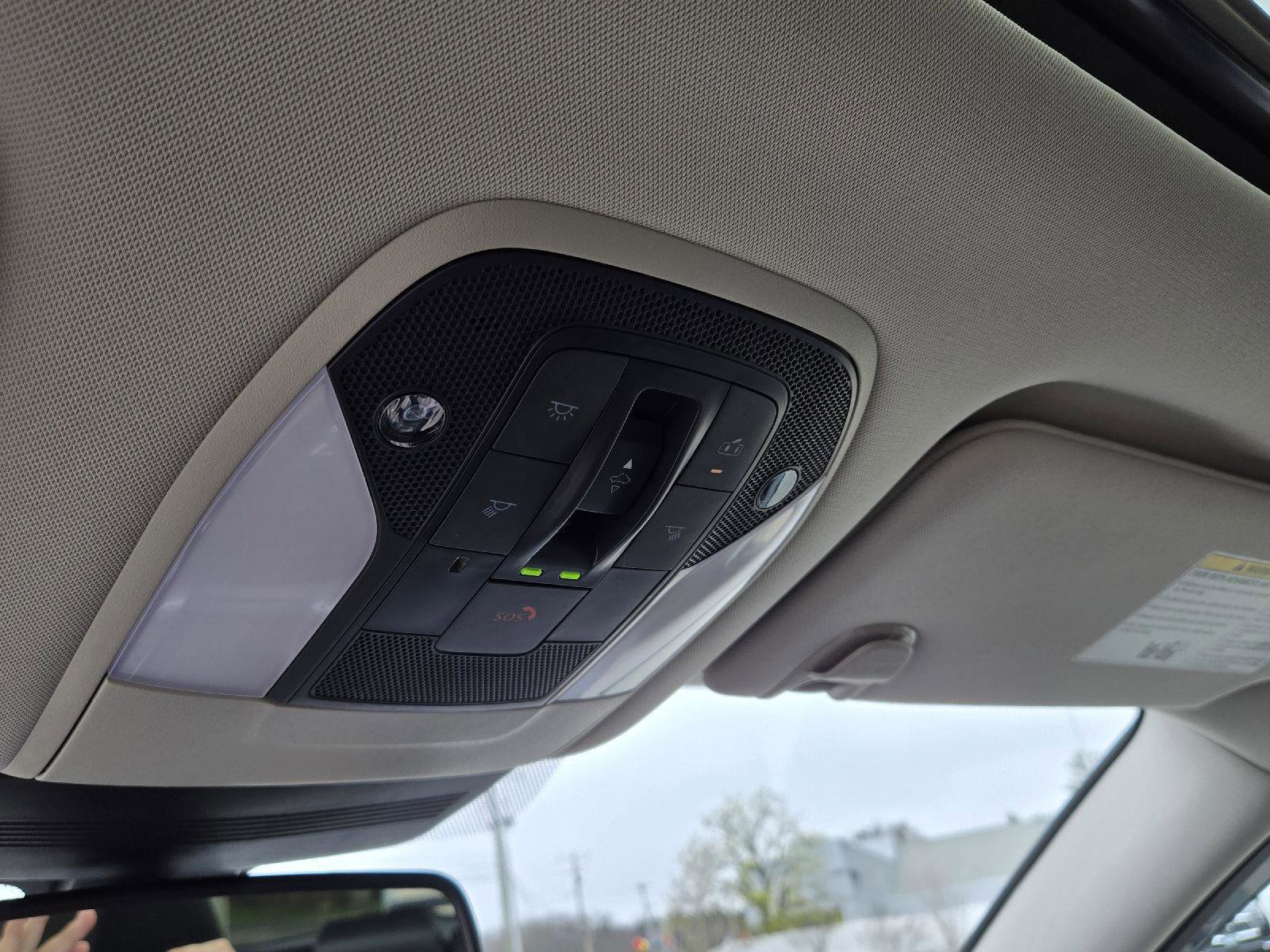 Used 2022 INFINITI QX50 Sensory image 28