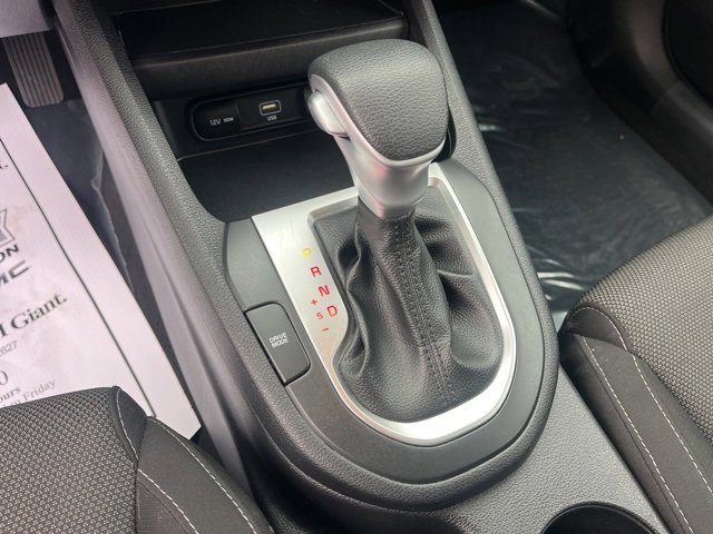 Used 2023 Kia Forte LXS image 28