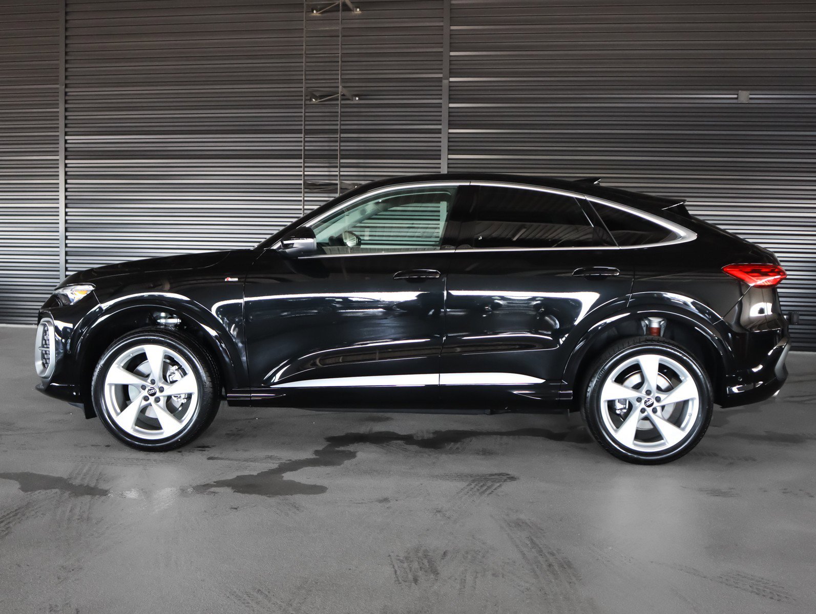 New 2026 Audi Q5 Premium Plus AWD/4WD image 14