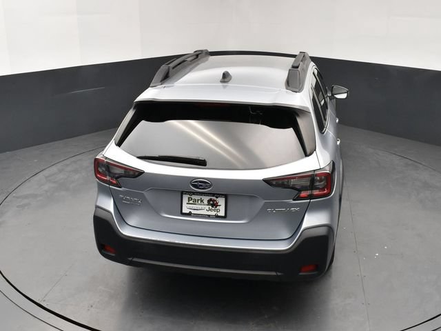 Used 2023 Subaru Outback Premium AWD/4WD image 17
