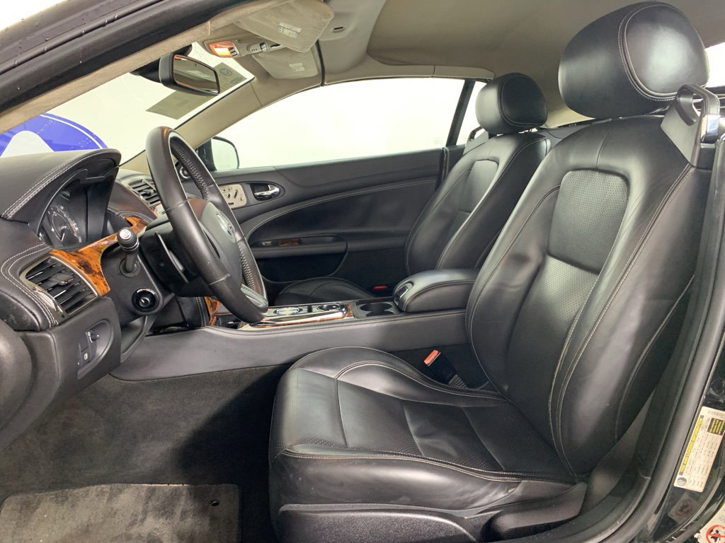 Used 2010 Jaguar XK Convertible image 15