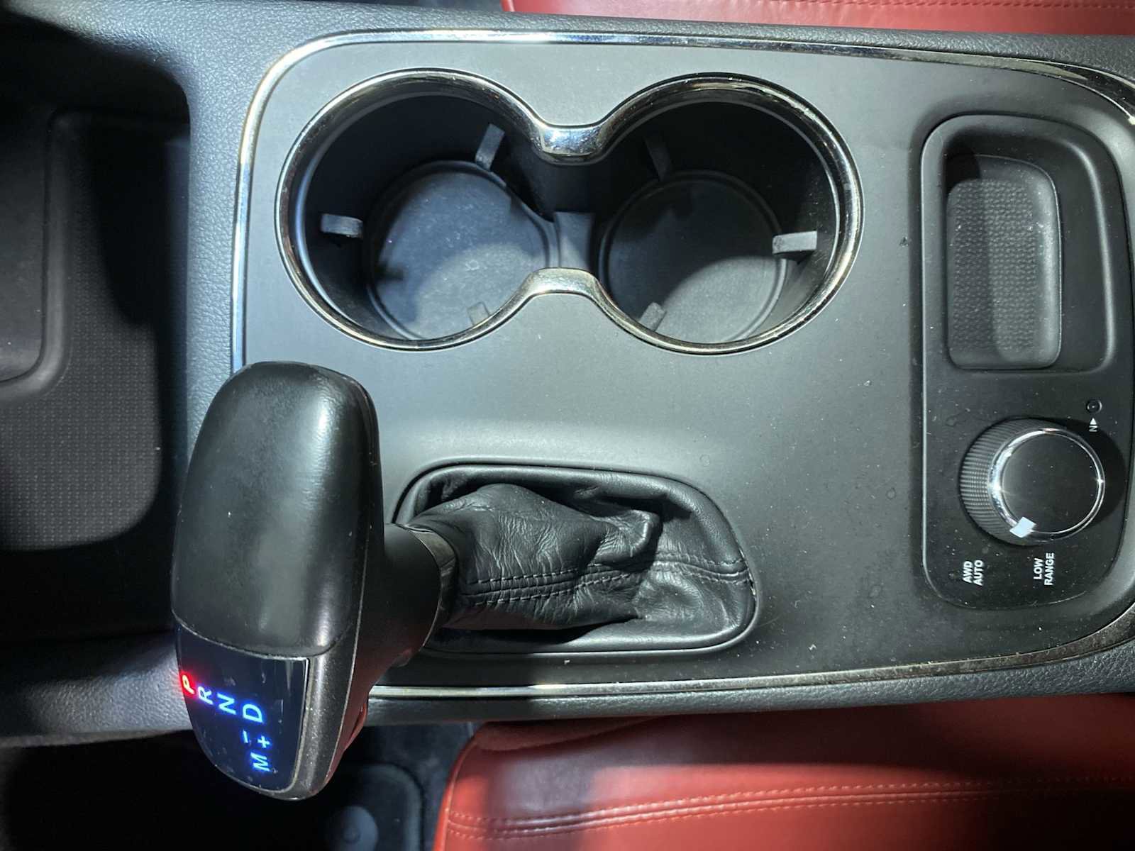 Used 2018 Dodge Durango R/T w/ Technology Group image 17