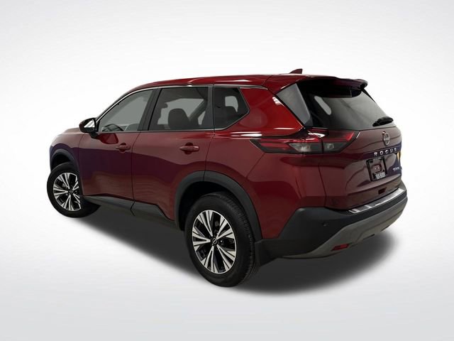Used 2023 Nissan Rogue SV image 3