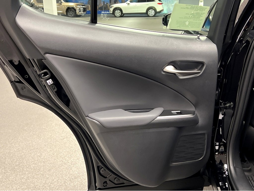 New 2025 Lexus UX 300h AWD image 18