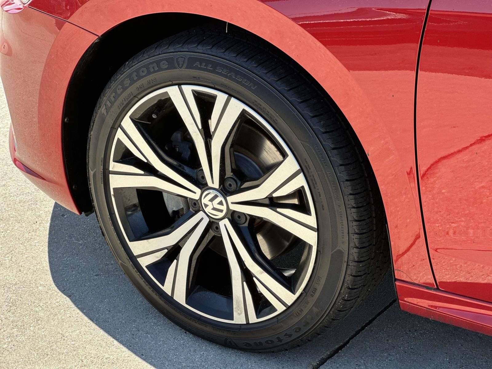 Used 2022 Volkswagen Passat 2.0T SE image 7