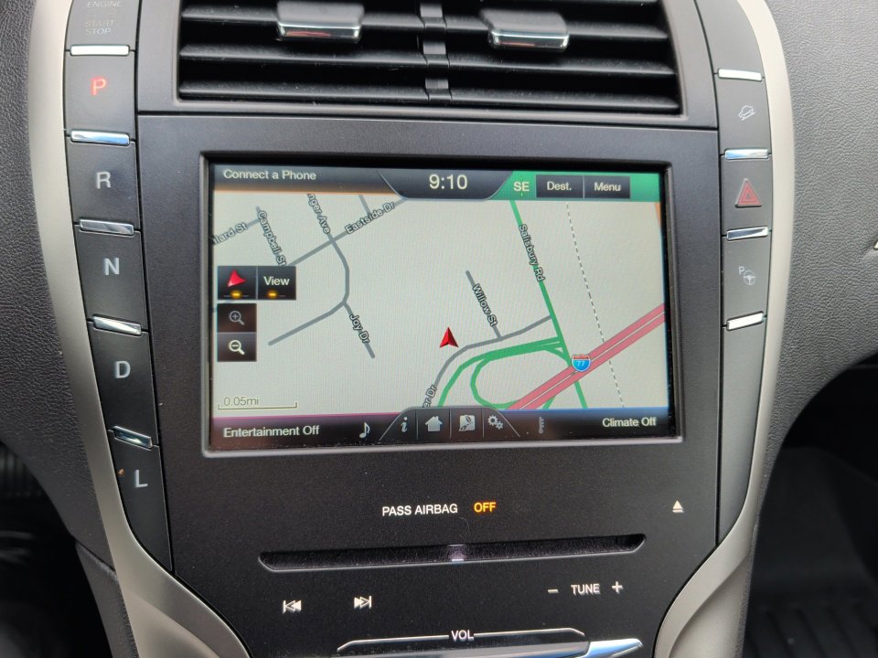 Used 2014 Lincoln MKZ Hybrid w/ Equipment Group 202A Reserve image 21