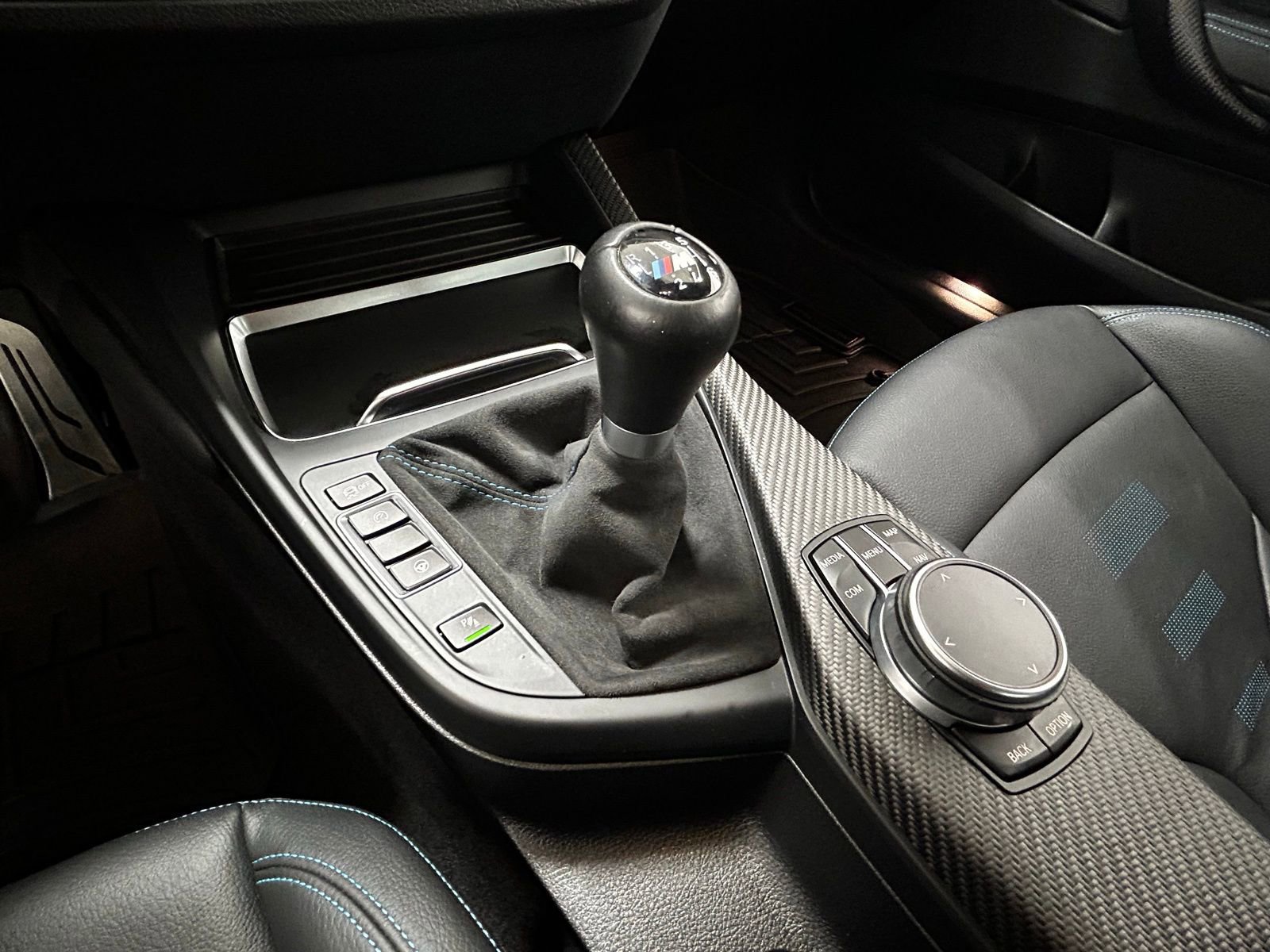 Used 2021 BMW M2 Competition w/ Executive Package RWD image 23