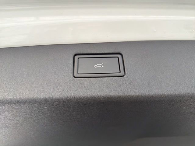 New 2026 Volkswagen Tiguan SE image 54