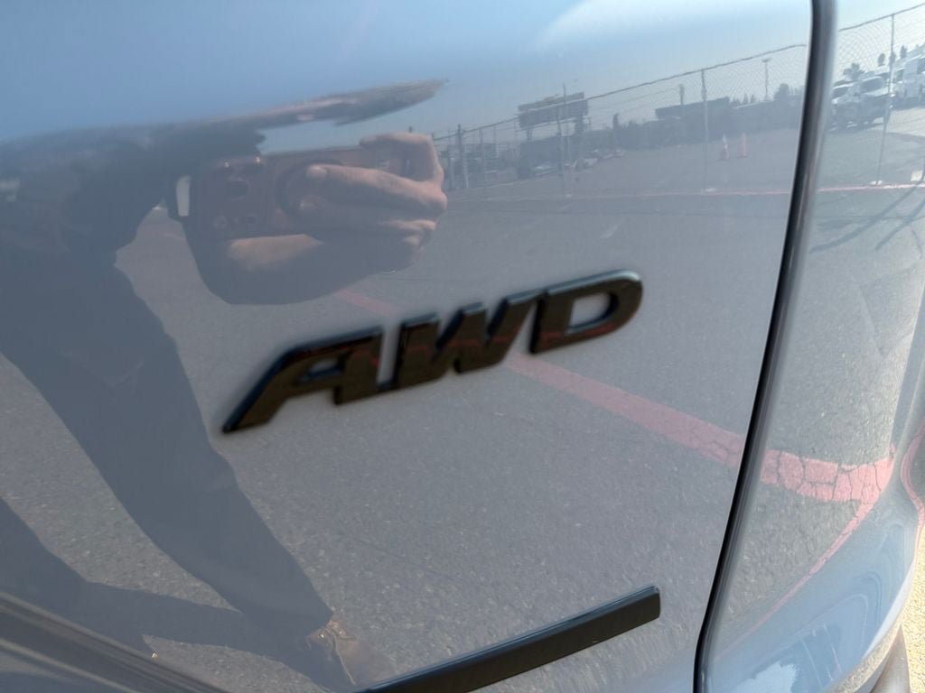 Used 2022 Honda CR-V Touring image 21