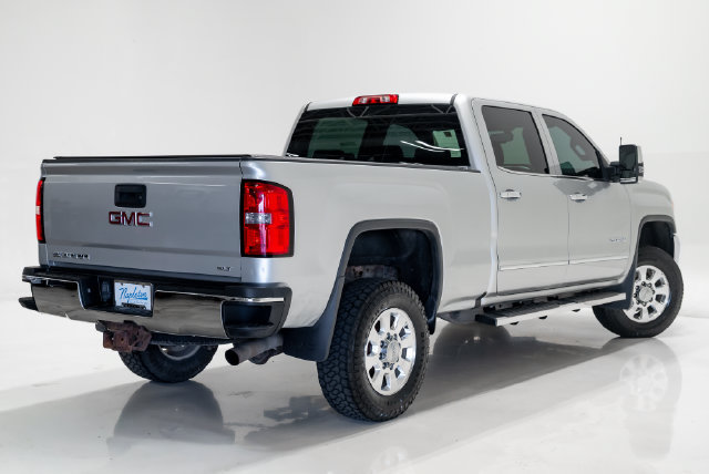 Used 2017 GMC Sierra 2500 SLT AWD/4WD image 32