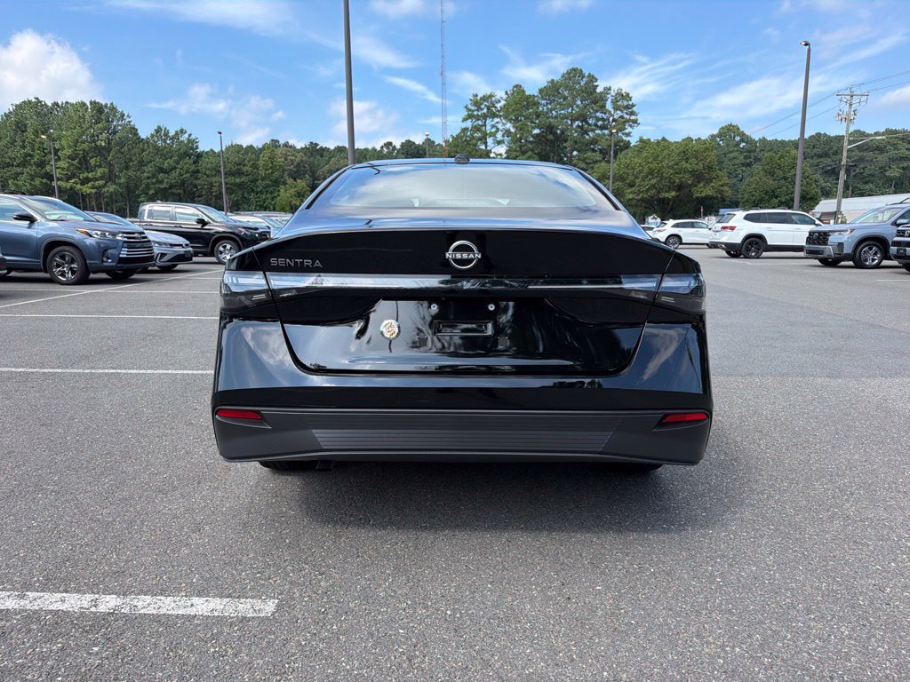New 2027 Nissan Sentra SV w/ SV Convenience Package FWD image 5