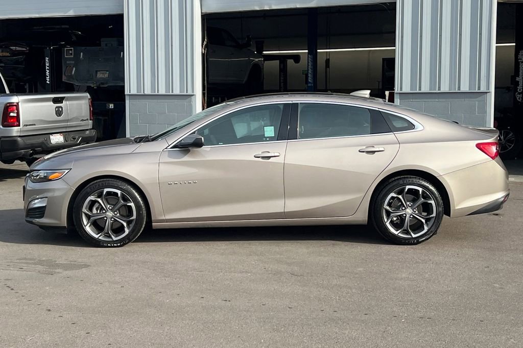 Used 2023 Chevrolet Malibu LT FWD image 7