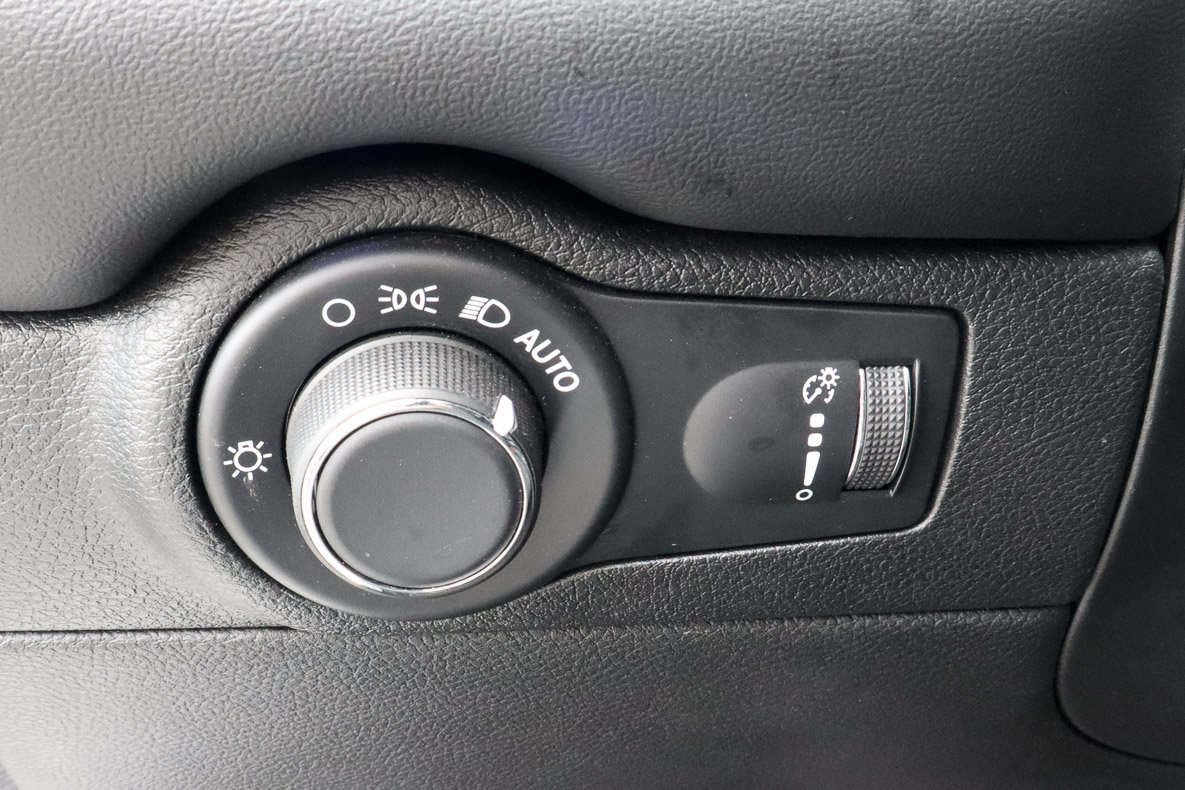 Used 2025 Dodge Durango GT AWD/4WD image 15