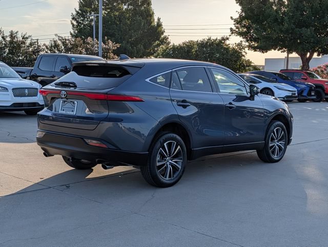 Certified 2023 Toyota Venza LE AWD/4WD image 6