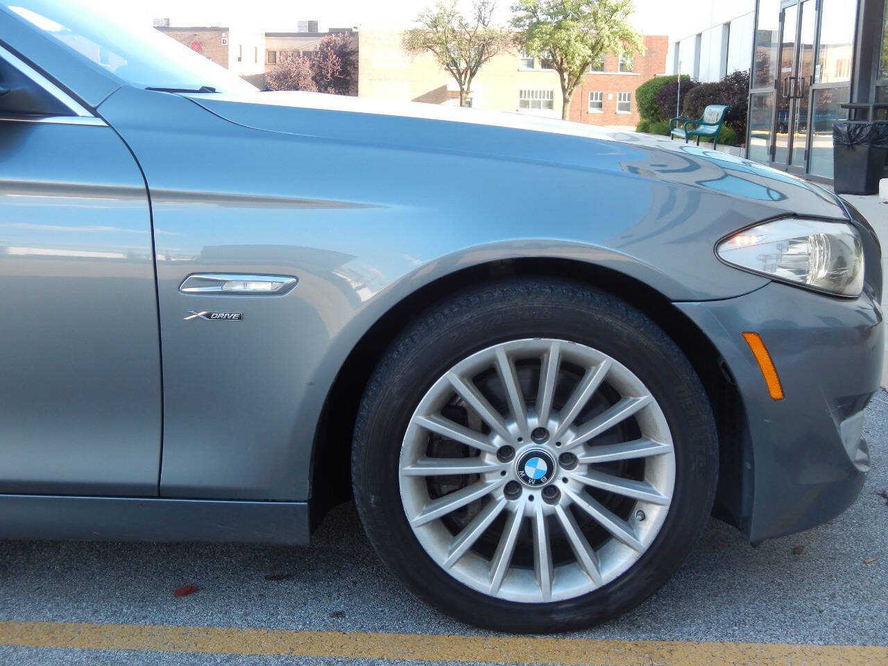 Used 2011 BMW 535i xDrive Sedan AWD/4WD image 23