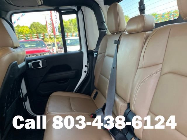 Used 2023 Jeep Gladiator Rubicon w/ LED Lighting Group AWD/4WD image 14
