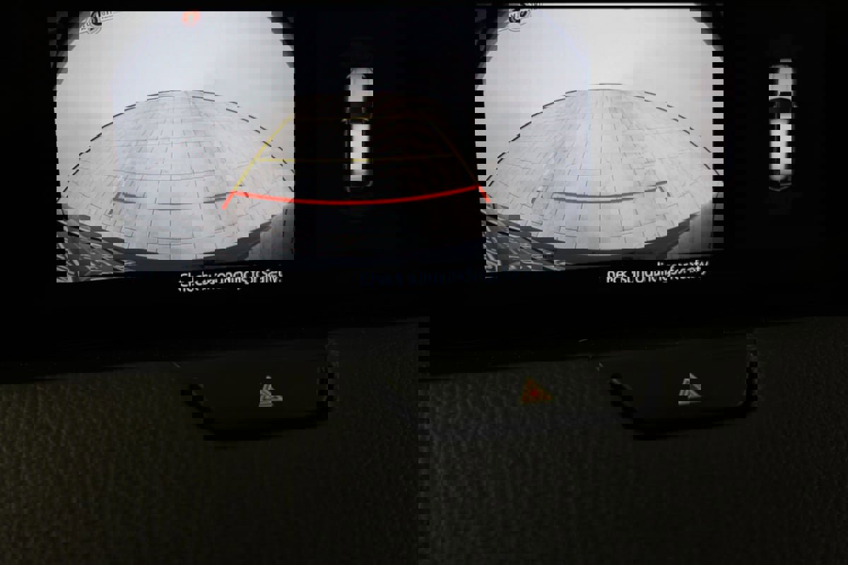 Used 2024 MAZDA CX-90 Plug-In Hybrid w/ Premium Pkg image 7