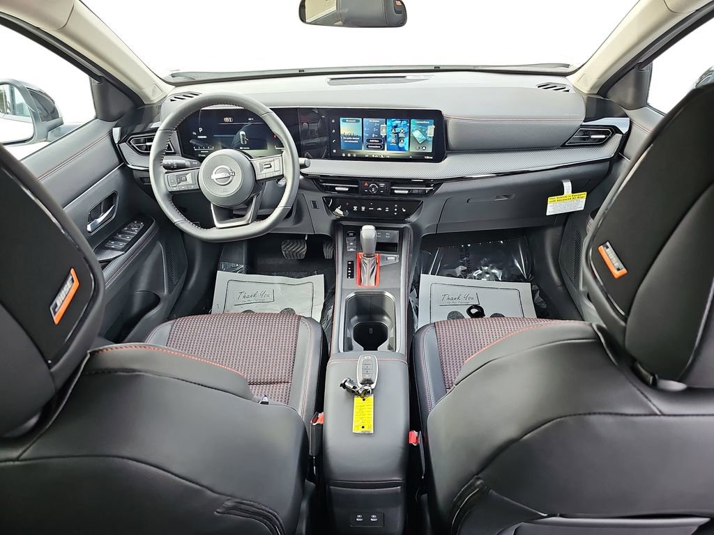 New 2026 Nissan Kicks SR w/ SR Premium Package FWD image 13