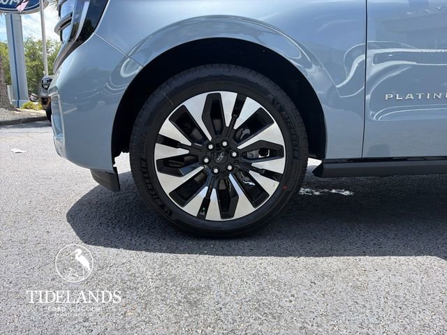 New 2026 Ford Expedition Platinum w/ Driver's Package AWD/4WD image 30