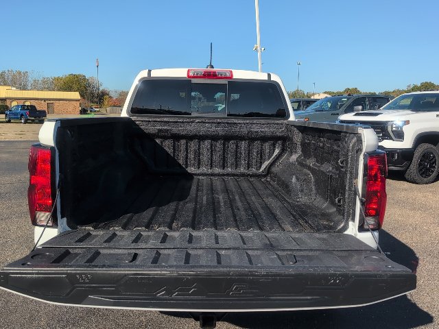 Used 2023 Chevrolet Colorado Trail Boss w/ Technology Package AWD/4WD image 6