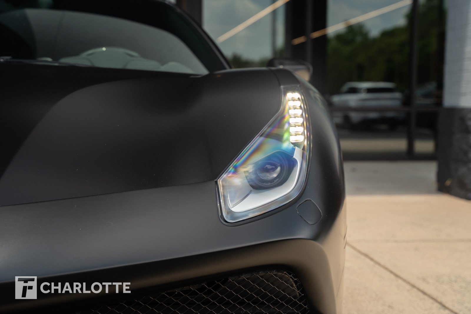 Used 2019 Ferrari 488 GTB RWD image 6