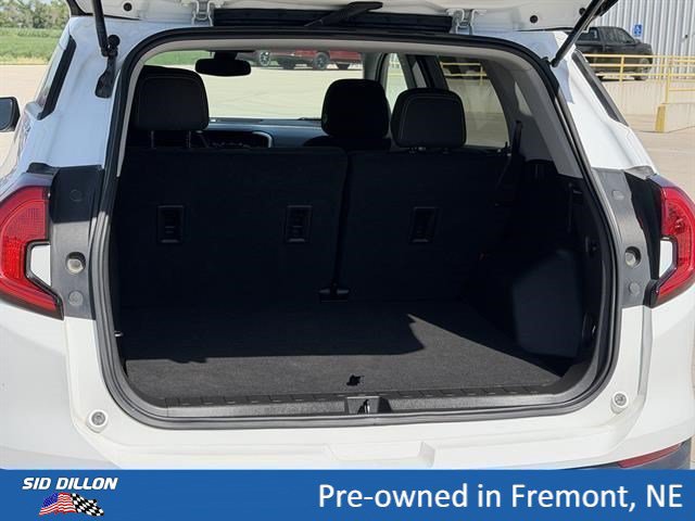 Used 2023 GMC Terrain SLE FWD image 5