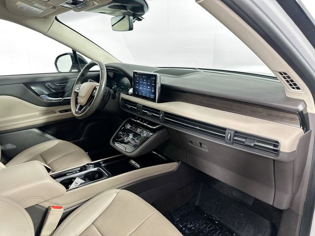 Used 2022 Lincoln Corsair Grand Touring image 31