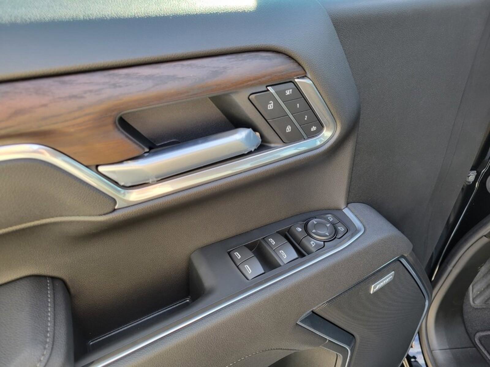 New 2026 GMC Sierra 1500 SLT w/ SLT Premium Plus Package image 14