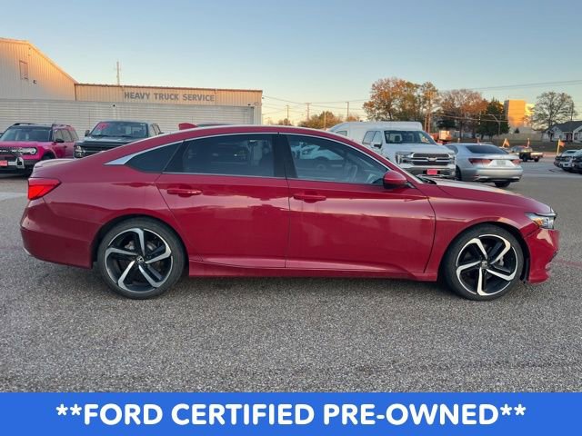 Used 2018 Honda Accord Sport image 11