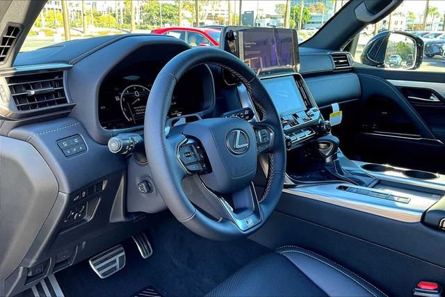 New 2025 Lexus LX 600 F Sport w/ Accessory Package (Z1) AWD/4WD image 10