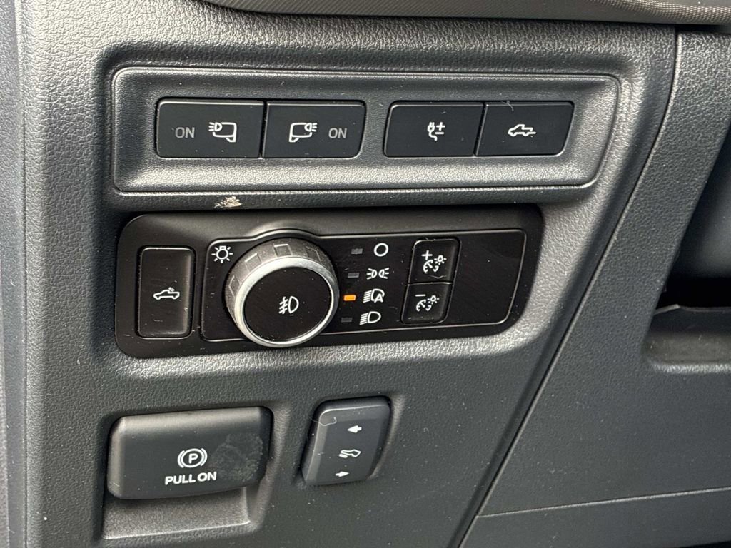 Used 2023 Ford F150 Raptor w/ Raptor Carbon Fiber Package image 21