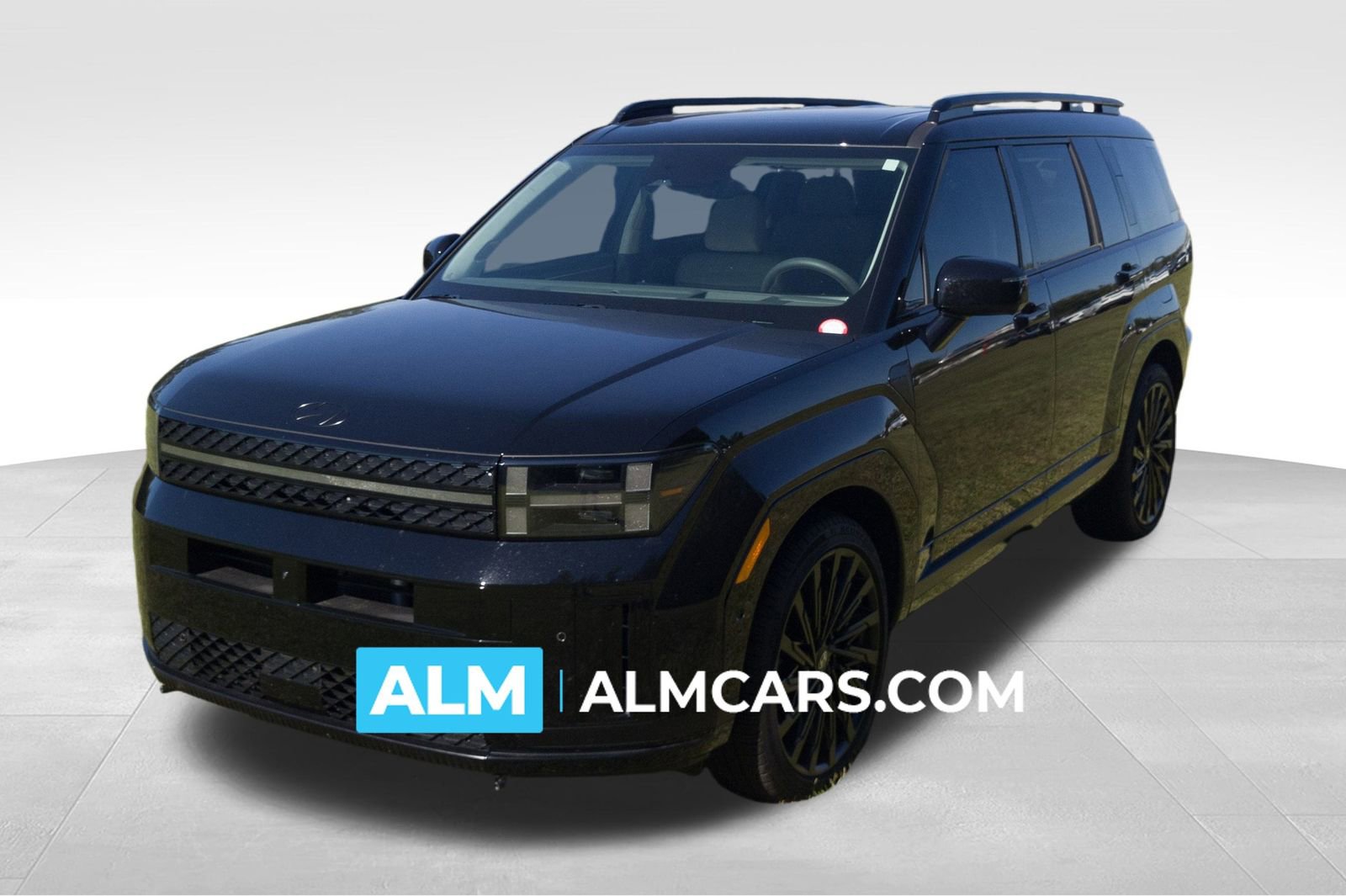 Used 2025 Hyundai Santa Fe Calligraphy image 1