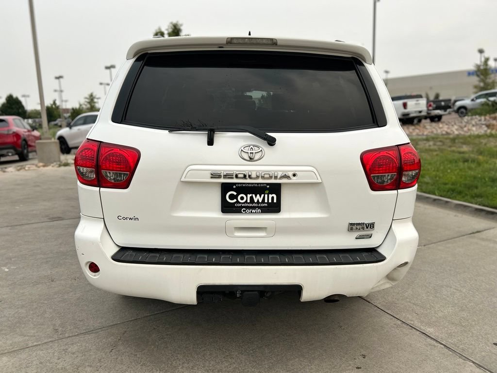 Used 2014 Toyota Sequoia SR5 AWD/4WD image 6