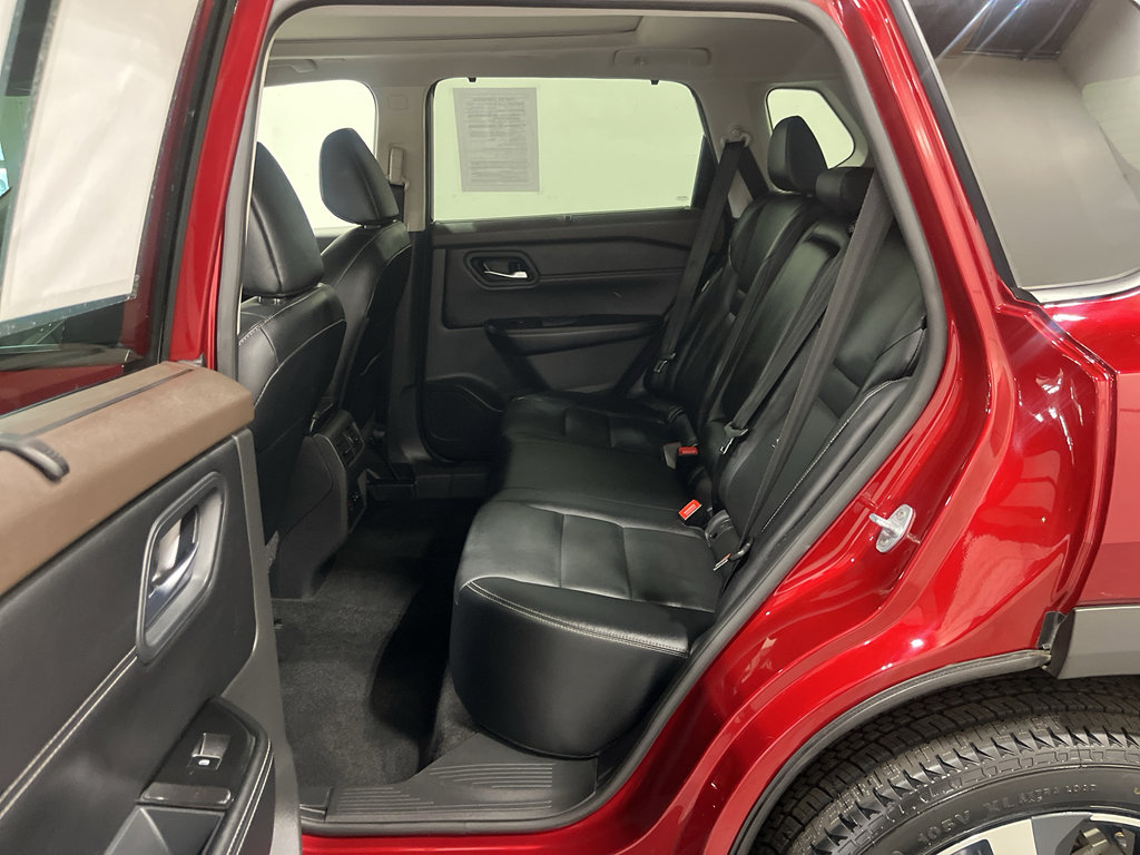 Used 2023 Nissan Rogue SL w/ SL Premium Package AWD/4WD image 27