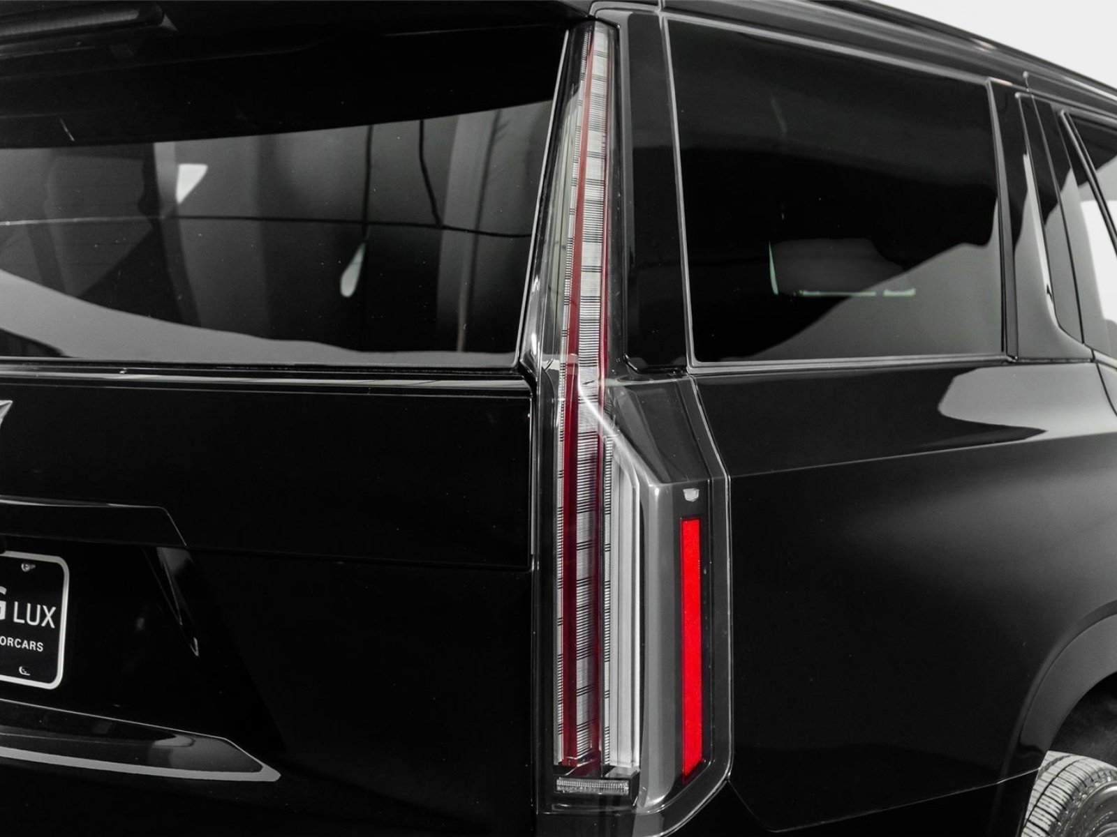 Used 2026 Cadillac Escalade V w/ LPO, Floor Liner Package image 12