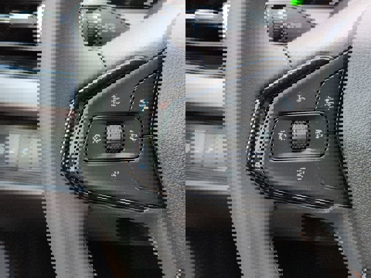 New 2027 Chevrolet Bolt LT image 12