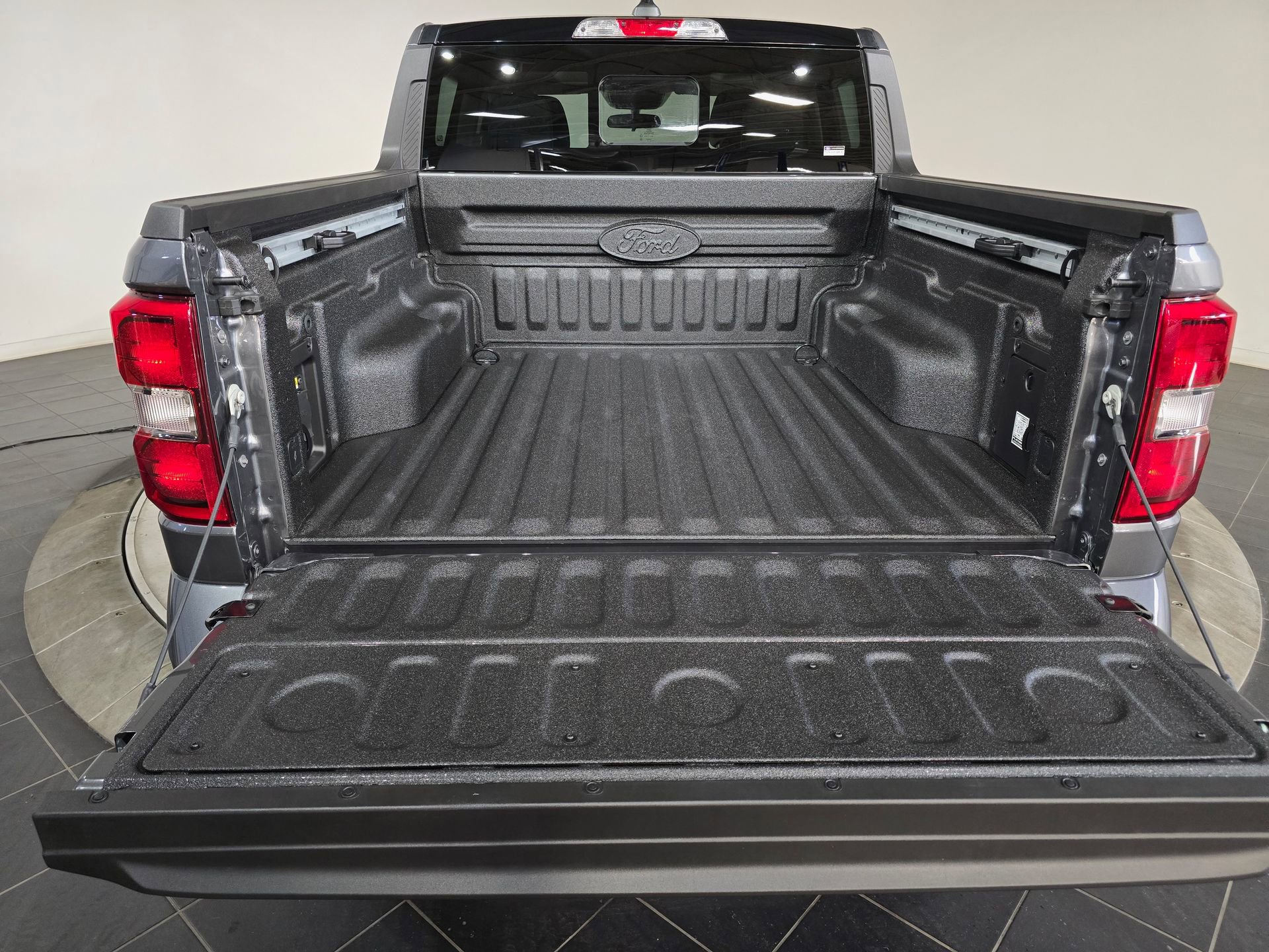 New 2026 Ford Maverick Lobo image 12