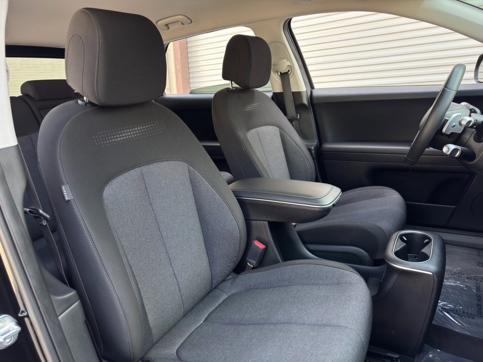 Used 2022 Hyundai Ioniq 5 SE w/ Cargo Package RWD image 32