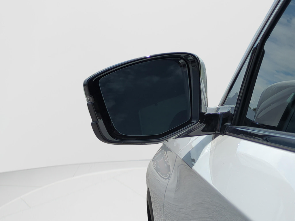 Used 2023 Acura MDX FWD w/ Technology Package image 9