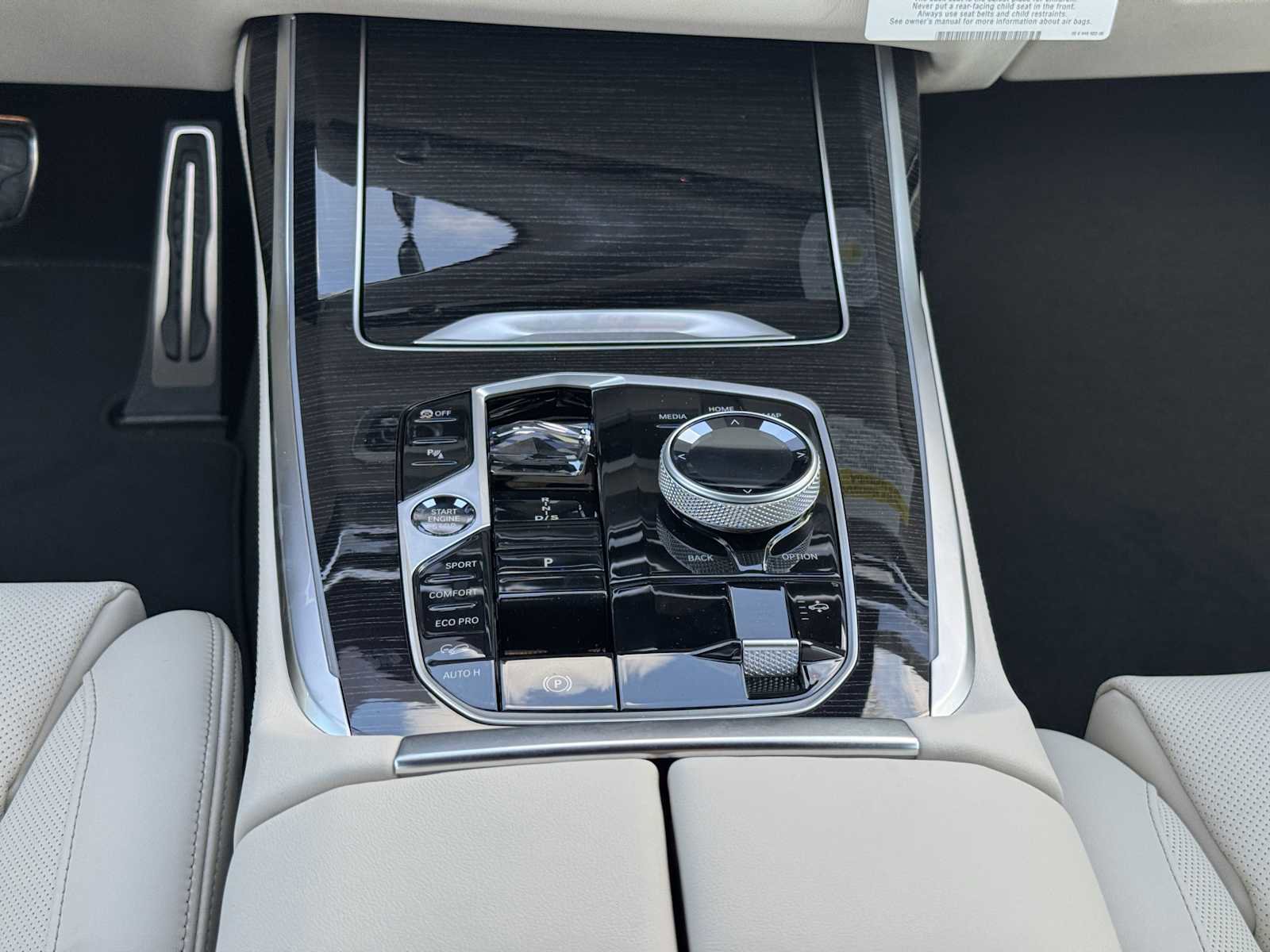 New 2026 BMW X7 xDrive40i w/ M Sport Package image 21