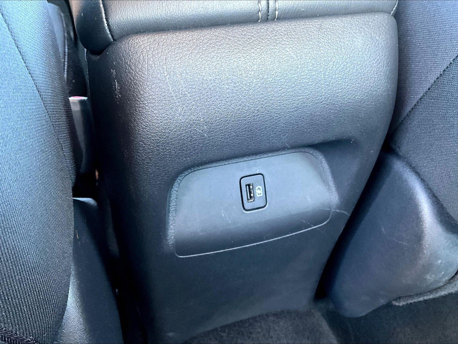 Used 2023 Nissan Sentra SV FWD image 10